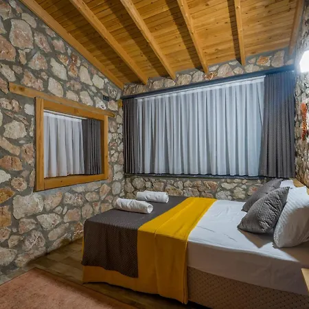 Villa Lueks Dinlenme Selale Kaydirak Havuzu Manzaralar